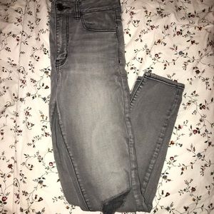 Grey American Eagle Jeans!🤩🎉